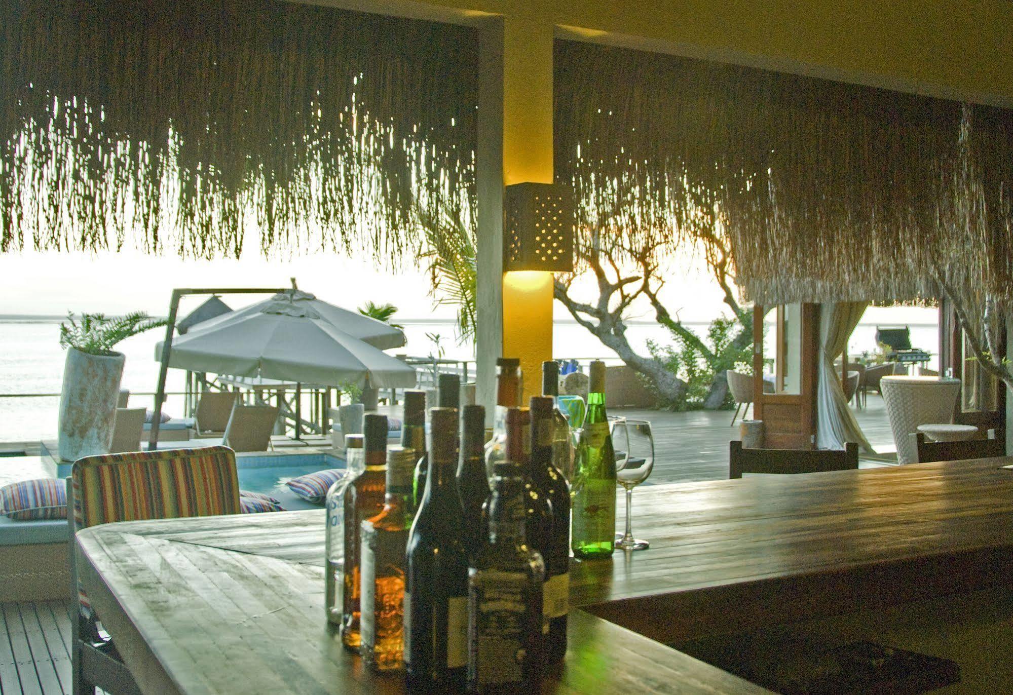 Dugong Beach Lodge Виланкулос Экстерьер фото