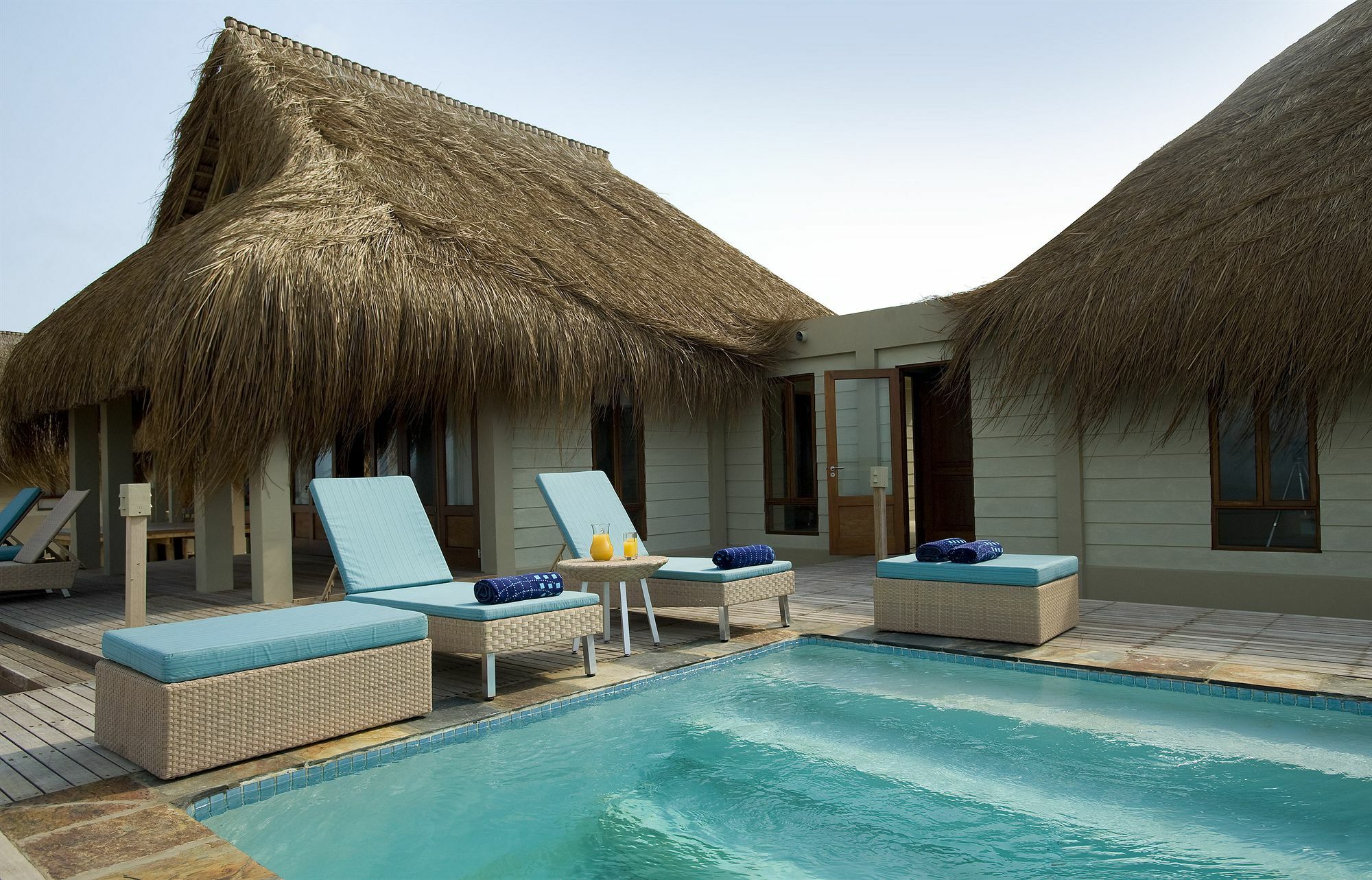 Dugong Beach Lodge Виланкулос Экстерьер фото