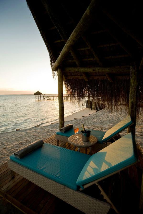 Dugong Beach Lodge Виланкулос Экстерьер фото