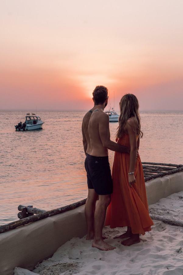 Dugong Beach Lodge Виланкулос Экстерьер фото